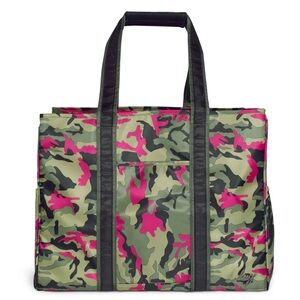 Lug Rover X-Large Carry All Tote Bag NWT Camo Orchid
